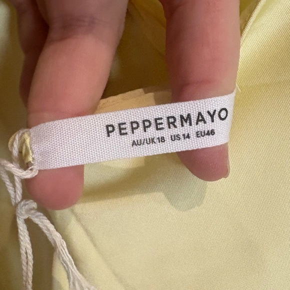Peppermayo NWT Satin Dose Of Sunshine Maxi Dress Lemon Yellow Sz 14 - Picture 6 of 8